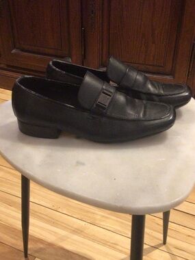 Louis Vuitton Men's Black Leather Penny Loafers with Signature Buckle Size 39